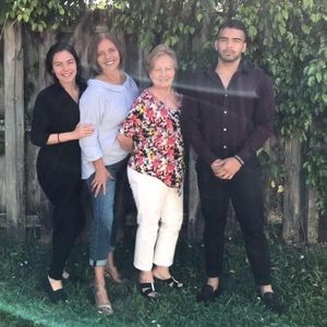 Meet your Posher, Mary